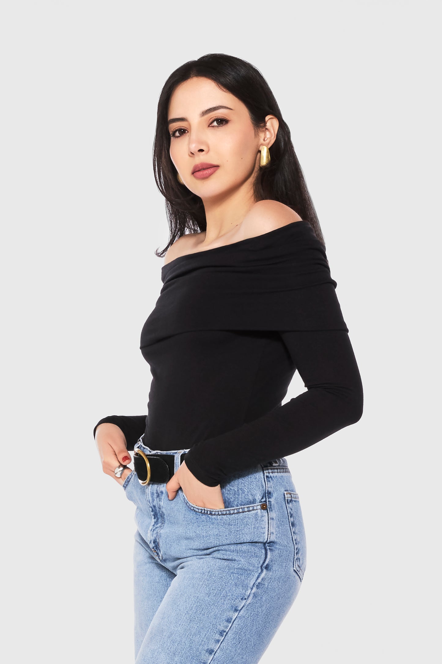 LYDIA OFF SHOULDER